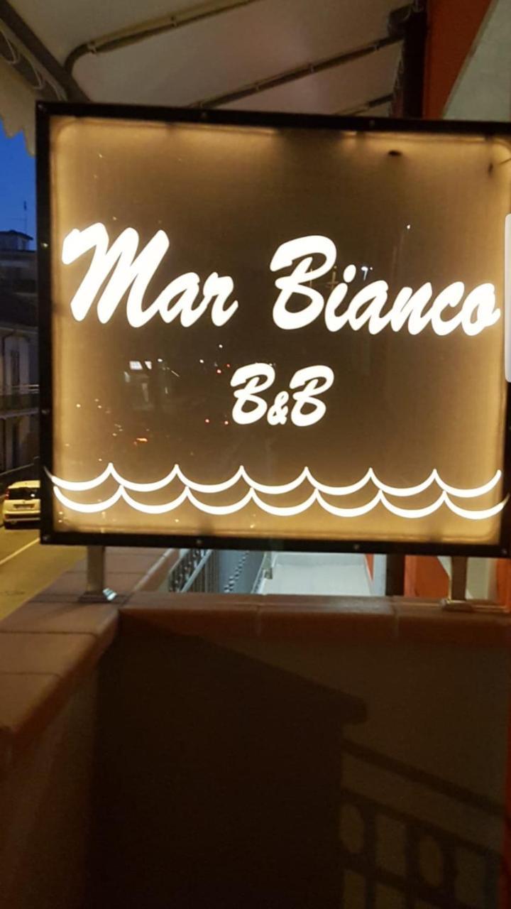 Marbianco B&B Marina Di Carrara Εξωτερικό φωτογραφία